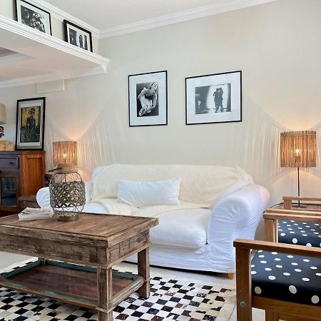 Casa Triplex 3 Dorm A 6Qd Rua Coberta Canela Exterior foto