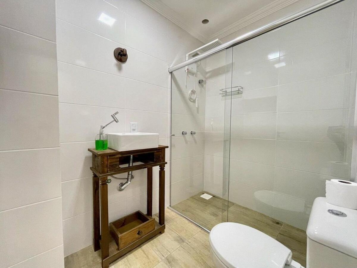 Casa Triplex 3 Dorm A 6Qd Rua Coberta Canela Exterior foto