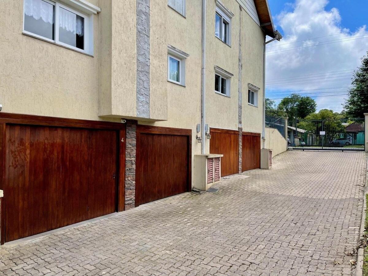 Casa Triplex 3 Dorm A 6Qd Rua Coberta Canela Exterior foto